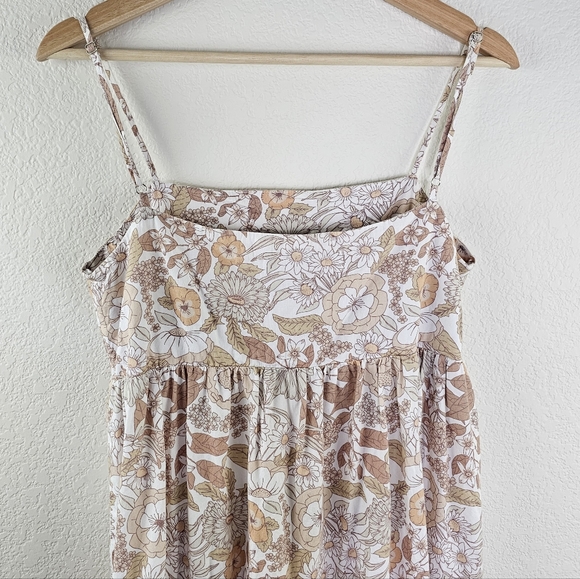 Charlie Holiday Isabella Maxi Tiered Dress 2 - Picture 9 of 14